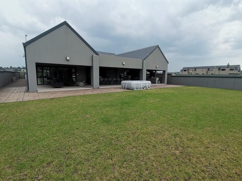 3 Bedroom Property for Sale in Vaalpark Free State